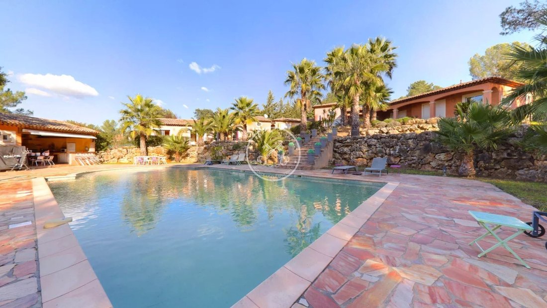 Ecarts, Roquebrune-sur-Argens, France 1 - 15142304