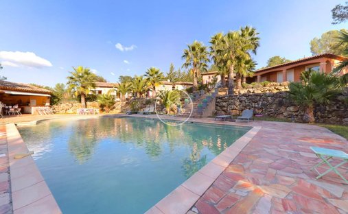 Ecarts, Roquebrune-sur-Argens, France 1