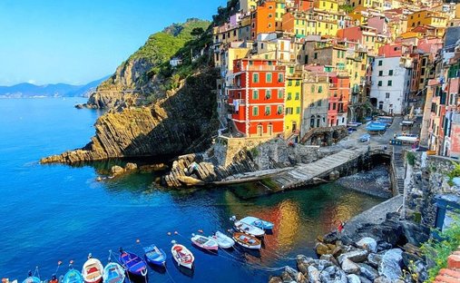 Castle for Sale in Riomaggiore, Liguria, Italy