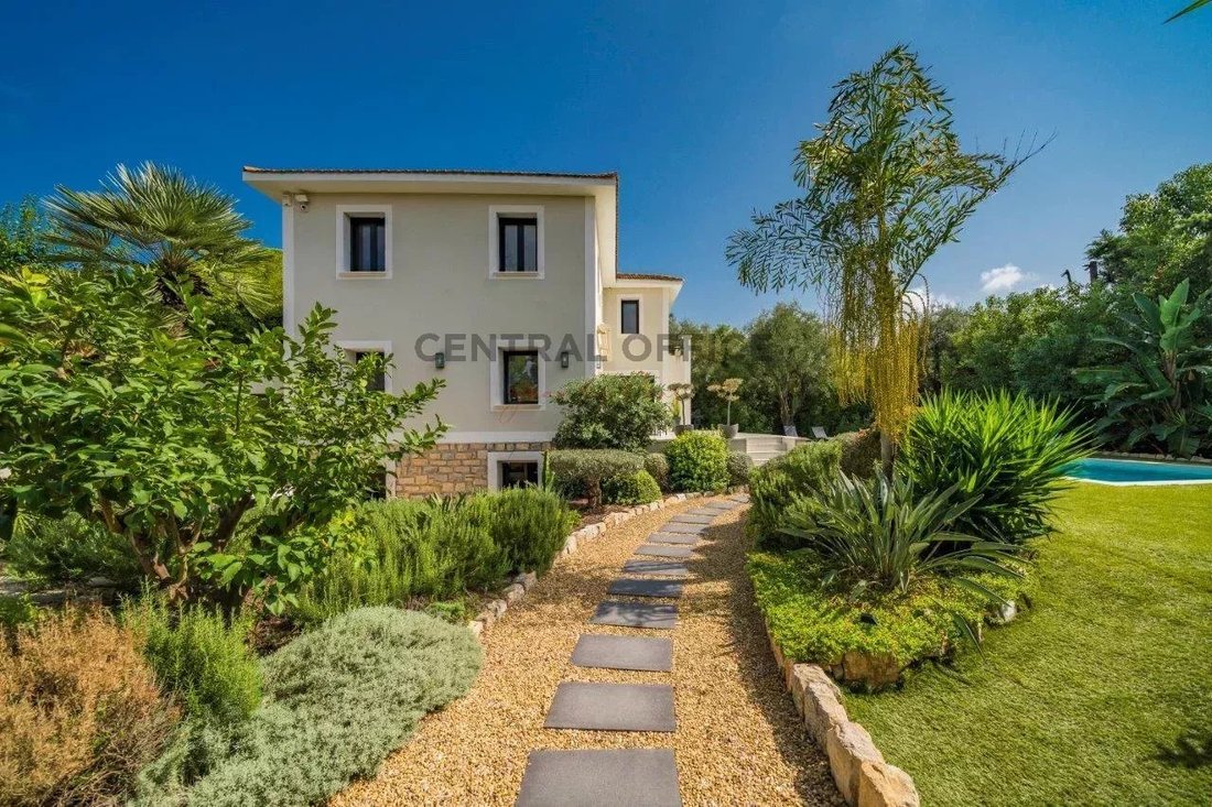 House in Pont du Lys-Antibes les Pins, Antibes, France 4 - 15141393