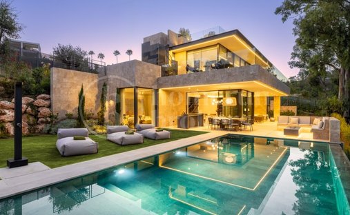 Villa in Nueva Andalucia, Marbella, Spain 1