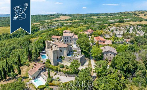 Castillo en Toscana, Italia 1