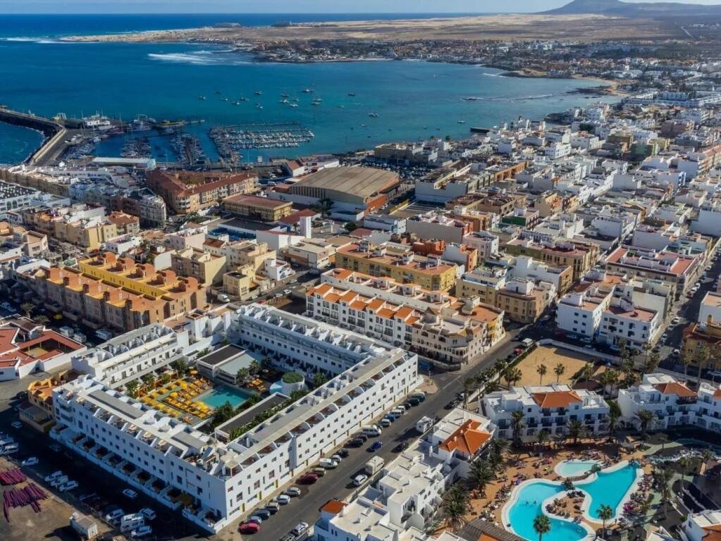 Land in La Oliva, Canary Islands, Spain 2 - 14102702