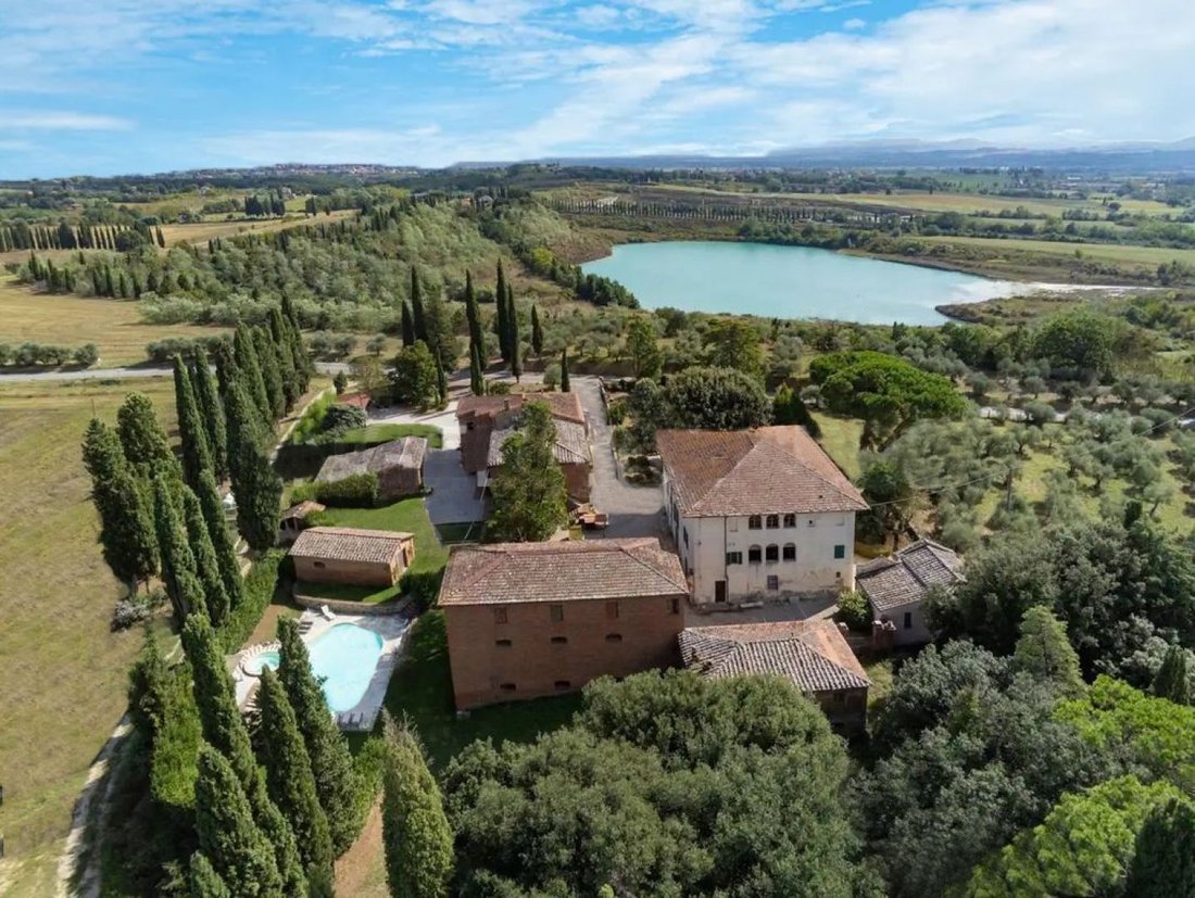 Casa en Sinalunga, Toscana, Italia 2 - 13688069