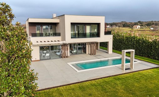 House in Grad Pula, Istria County, Croatia 1