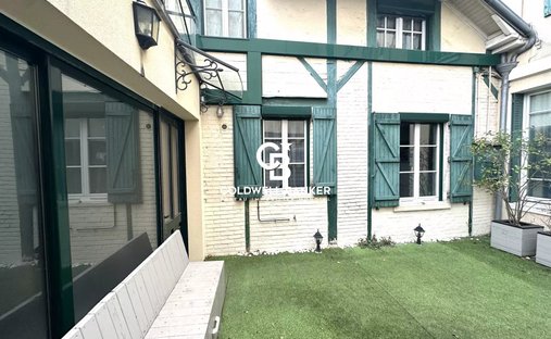 Maison à Le Vésinet, Île-de-France, France 1