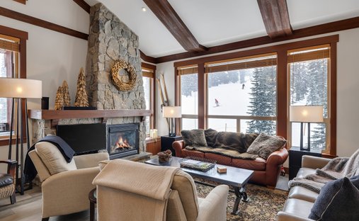 Apartment in Beaverdell, British Columbia, Canada 1