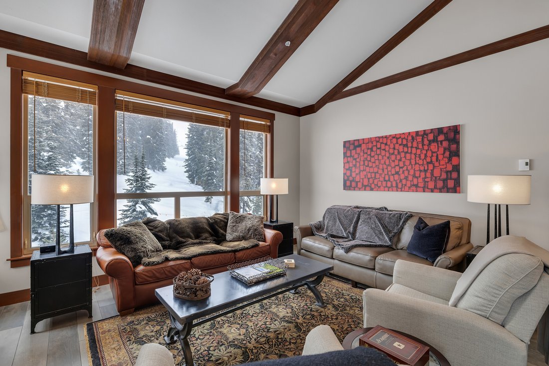 Apartment in Beaverdell, British Columbia, Canada 2 - 14821429