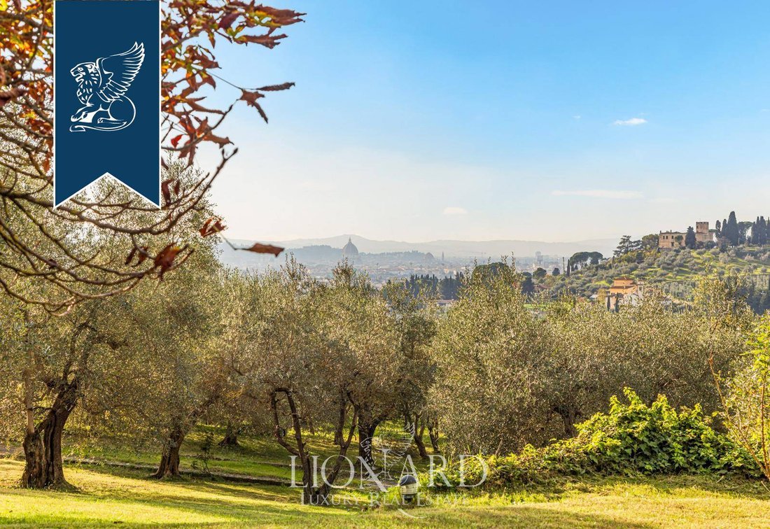 Villa in Settignano, Florence, Tuscany 3 - 15148069