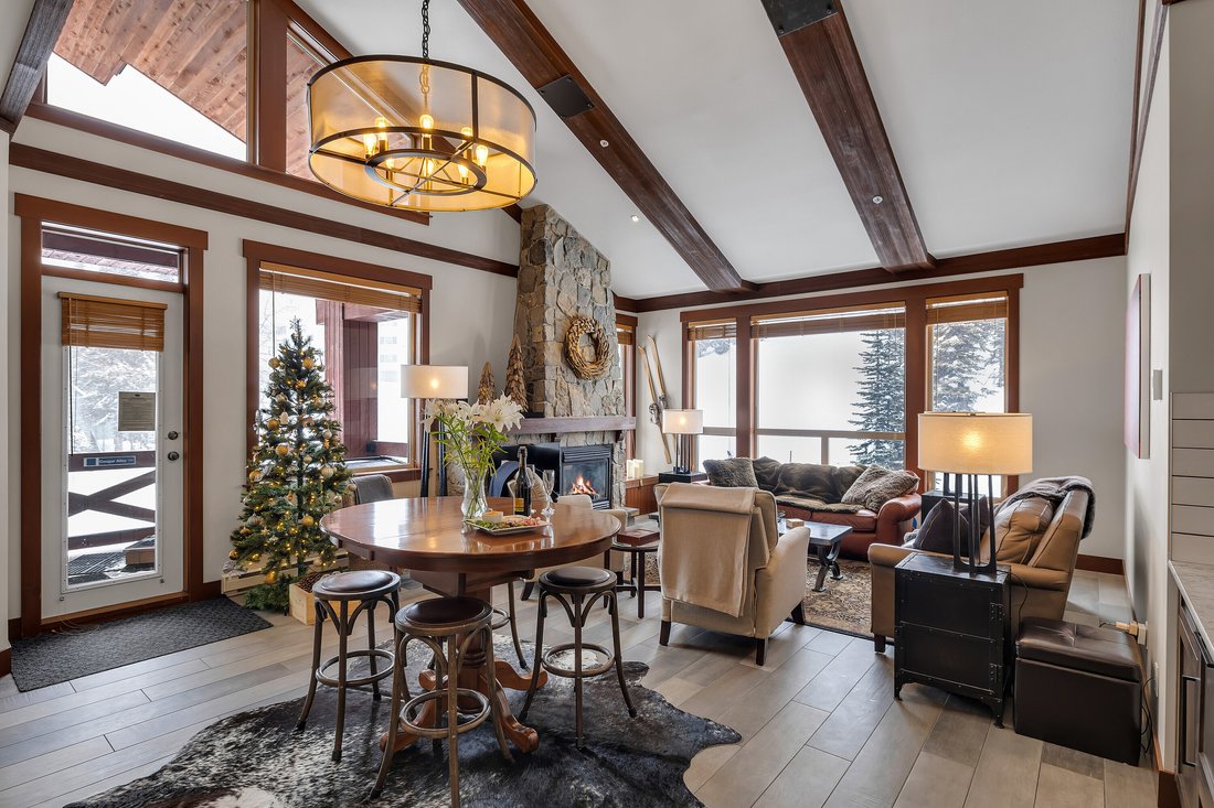 Apartment in Beaverdell, British Columbia, Canada 3 - 14821429