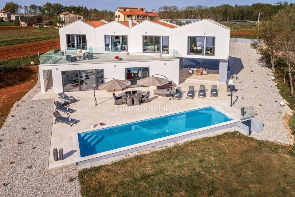 House in Porec, Istria County, Croatia 1 - 15146546