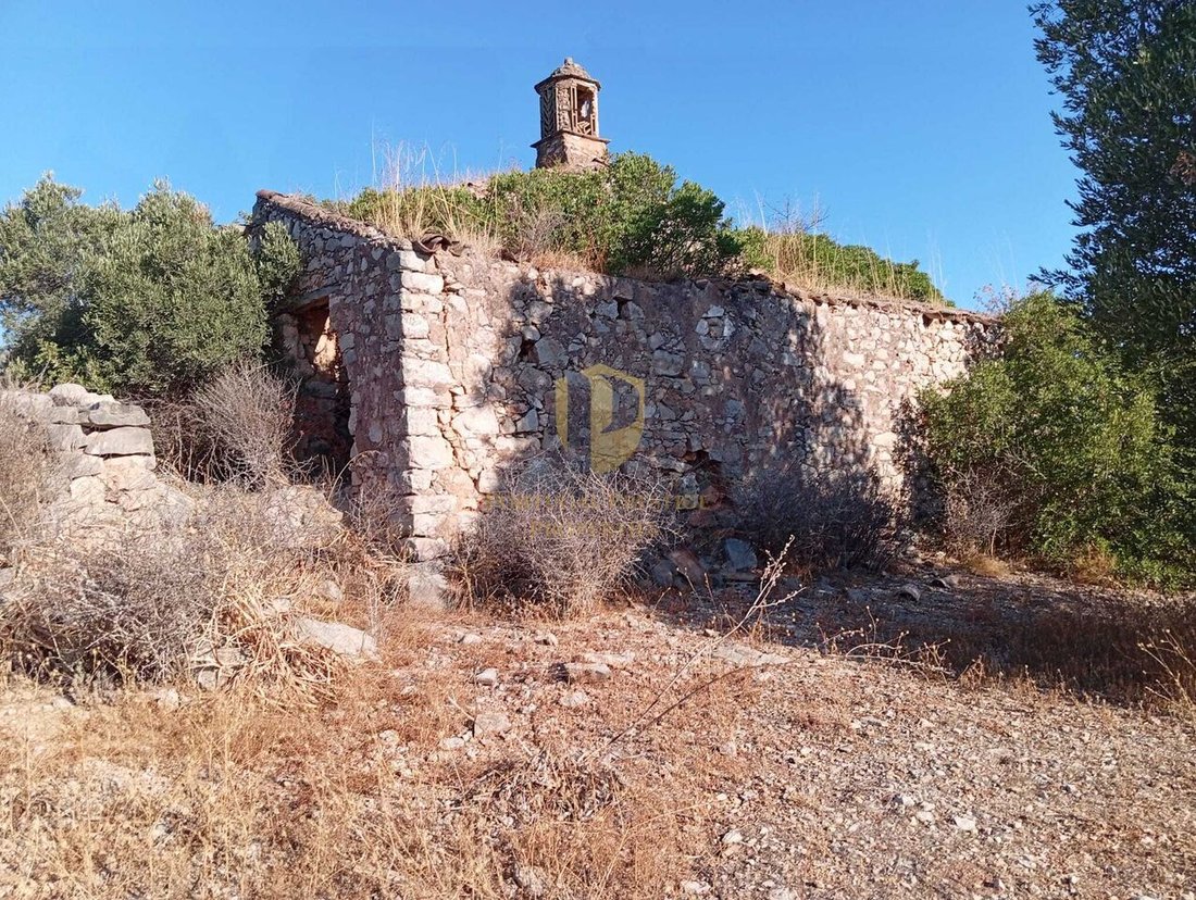 Land in Luz de Tavira e Santo Estevao, Algarve, Portugal 1 - 15147352