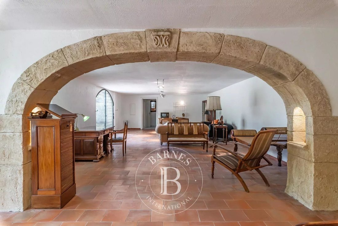 House in Grasse, Provence-Alpes-Côte d'Azur, France 5 - 12335677