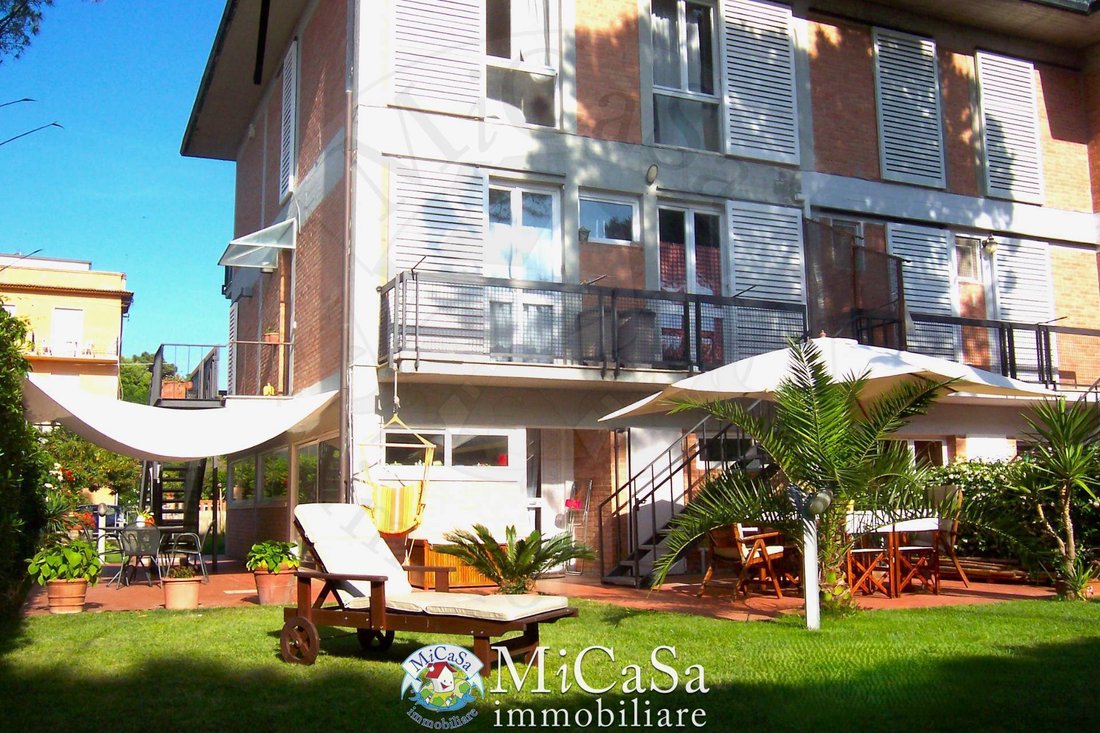 House in Tirrenia, Pisa, Italy 4 - 15147752
