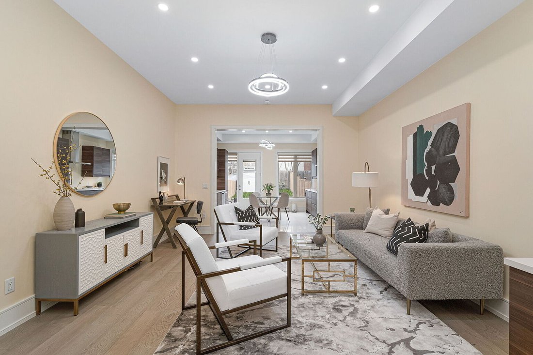 Apartment in Toronto, Ontario, Canada 1 - 15146303