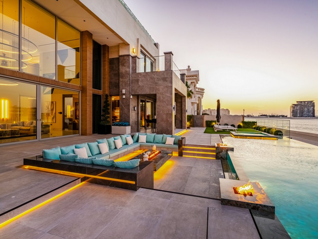 Villa in Palm Jumeirah, Dubai, United Arab Emirates 1 - 15146444