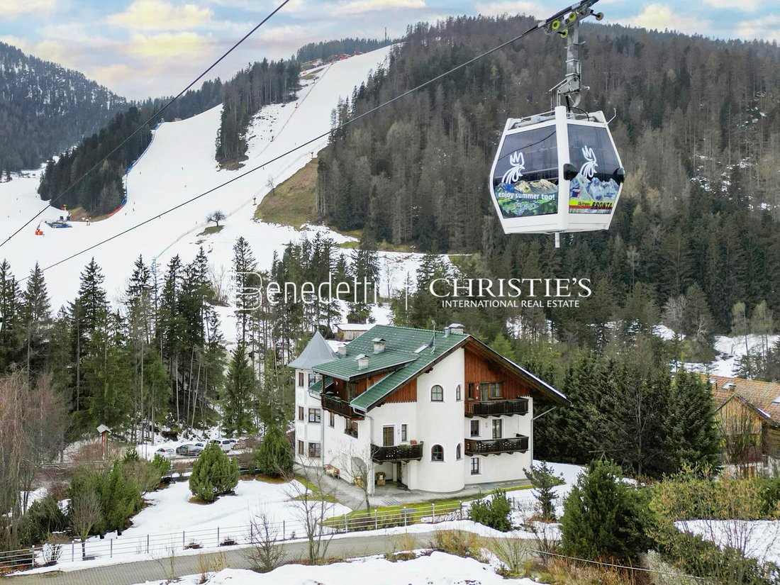 Casa en San Vigilio di Marebbe, Trentino-Alto Adigio, Italia 1 - 13954050