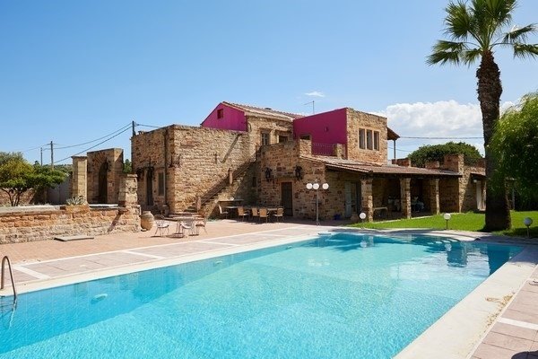 Villa in Chios, Aegean, Greece 1 - 15148056