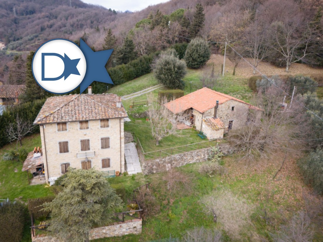 House in Area Monte San Quirico - Sant'Alessio, Lucca, Tuscany 1 - 15148778