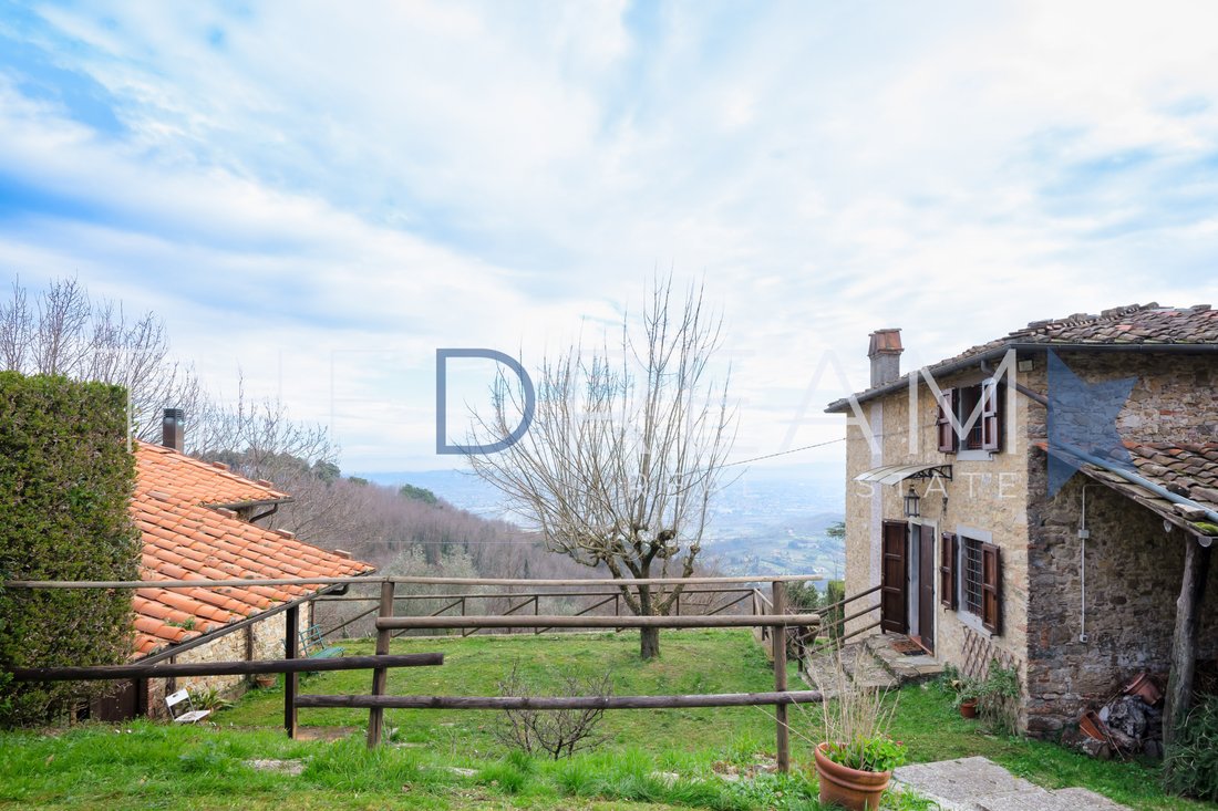 House in Area Monte San Quirico - Sant'Alessio, Lucca, Tuscany 2 - 15148778