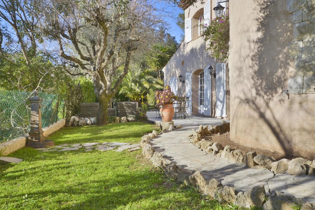 Country House in Vieux Cannet, Le Cannet, France 3 - 15149684