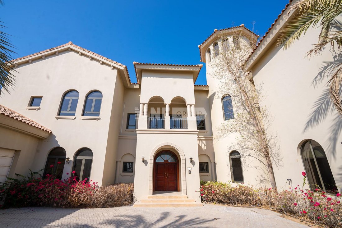 Villa in Palm Jumeirah, Dubai, United Arab Emirates 2 - 15151490