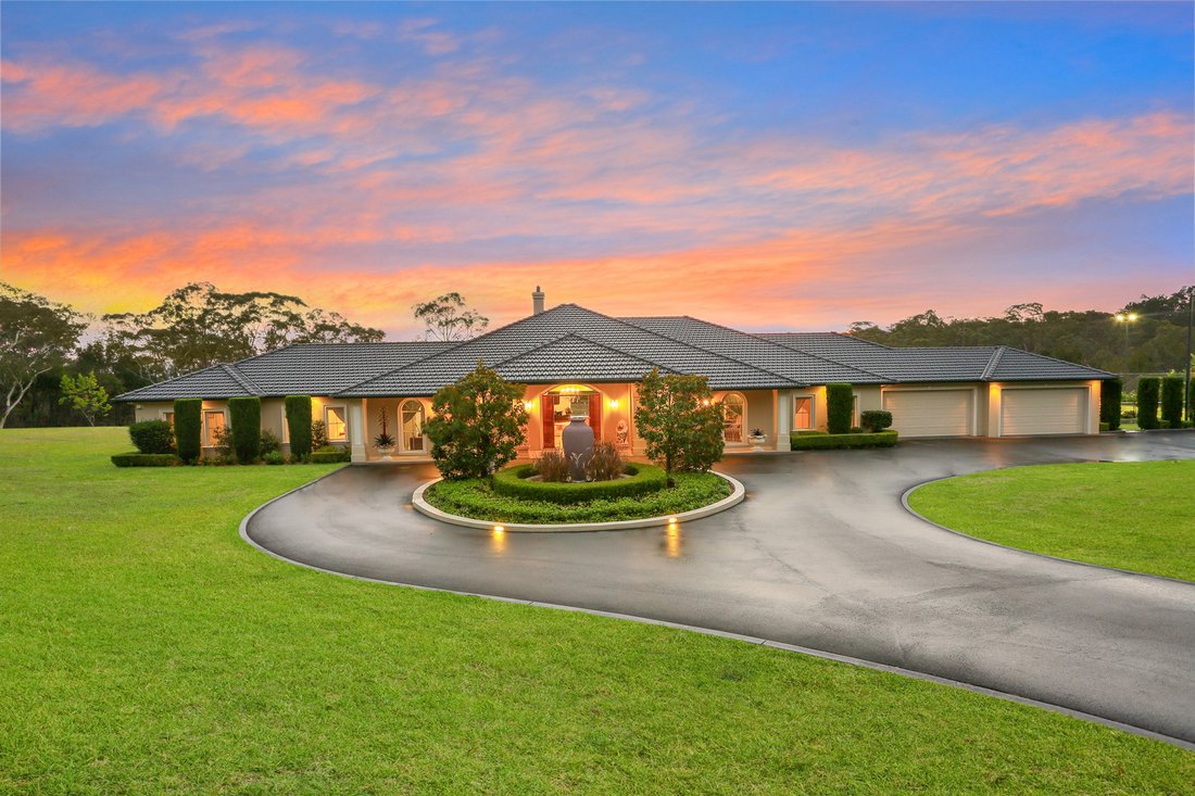 House in Dural, New South Wales, Australia 1 - 15151696