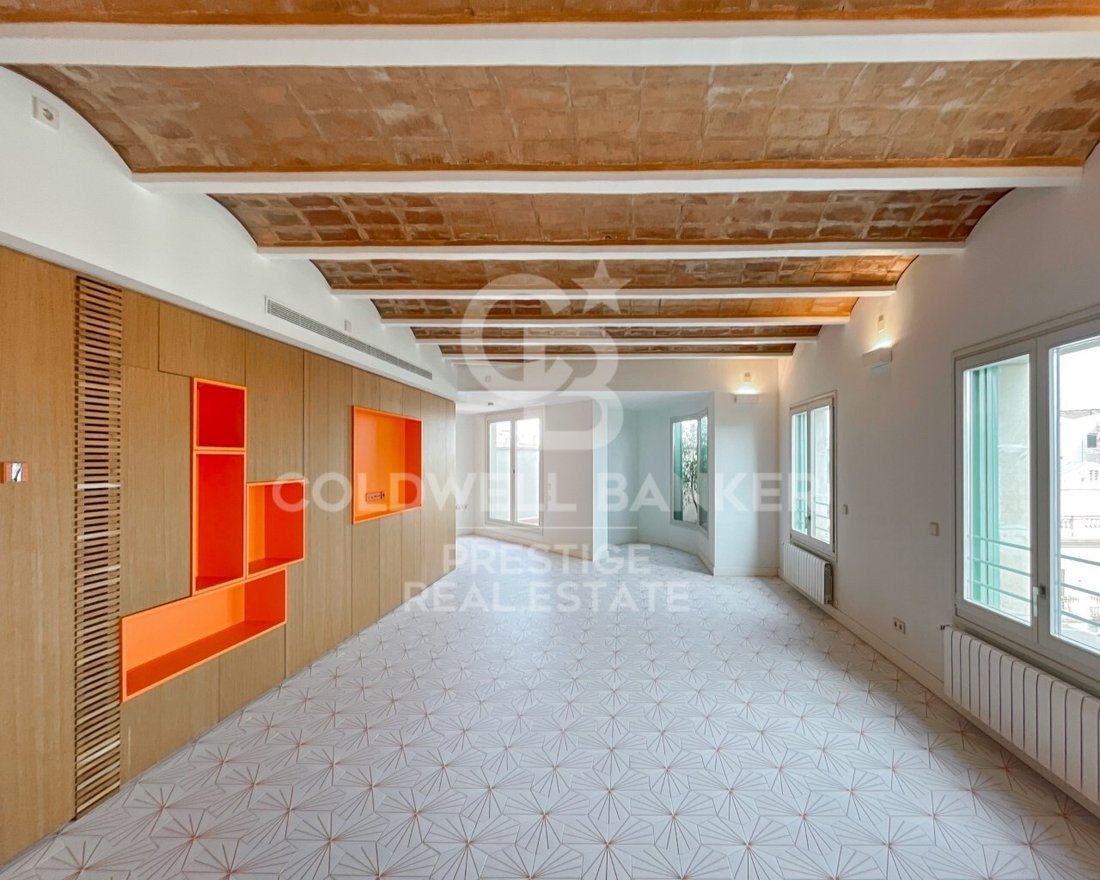 Apartment in Eixample, Barcelona, Spain 5 - 13990727