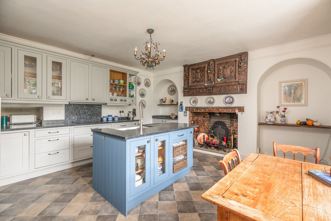 House in Piddletrenthide, England 5 - 15150347