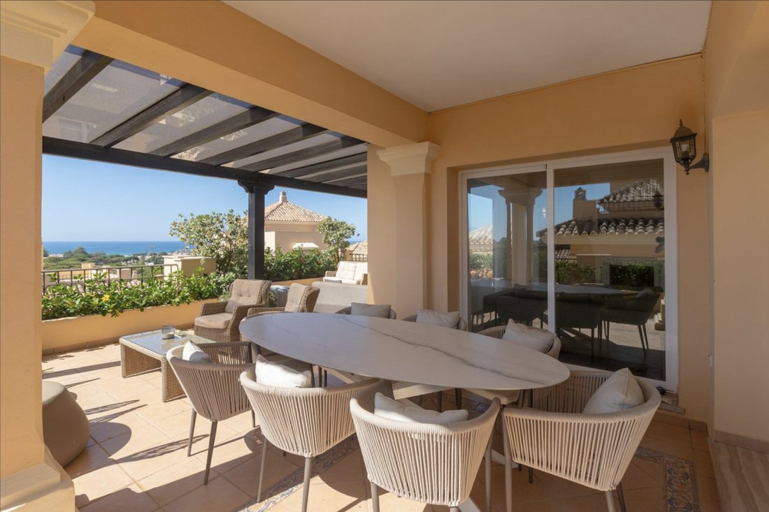 Penthouse in Elviria-Cabopino, Marbella, Spain 2 - 15151440