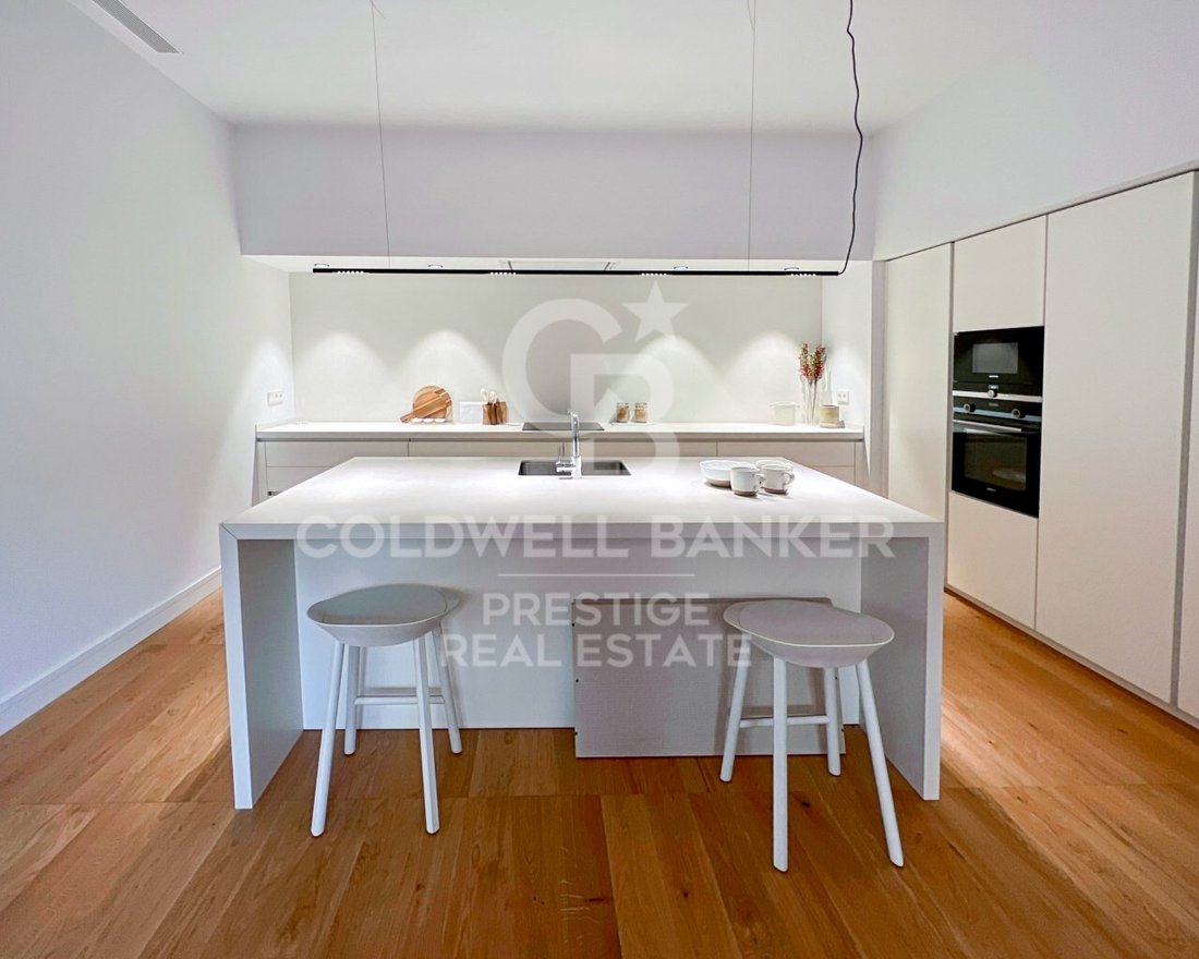Apartment in Eixample, Barcelona, Spain 3 - 11952539