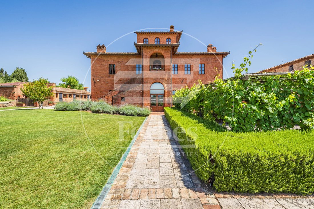 Casa en Bettolle, Toscana, Italia 1 - 15059431