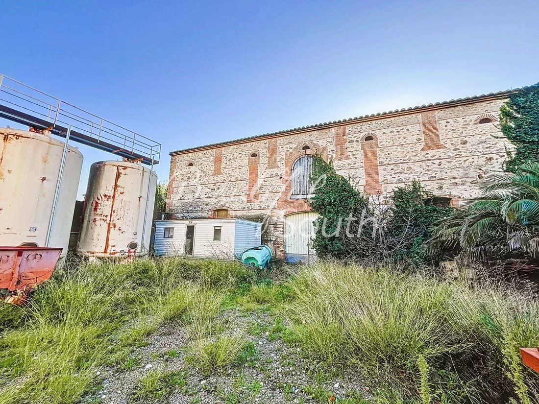 Estate in Bages, Occitania, France 4 - 15150129