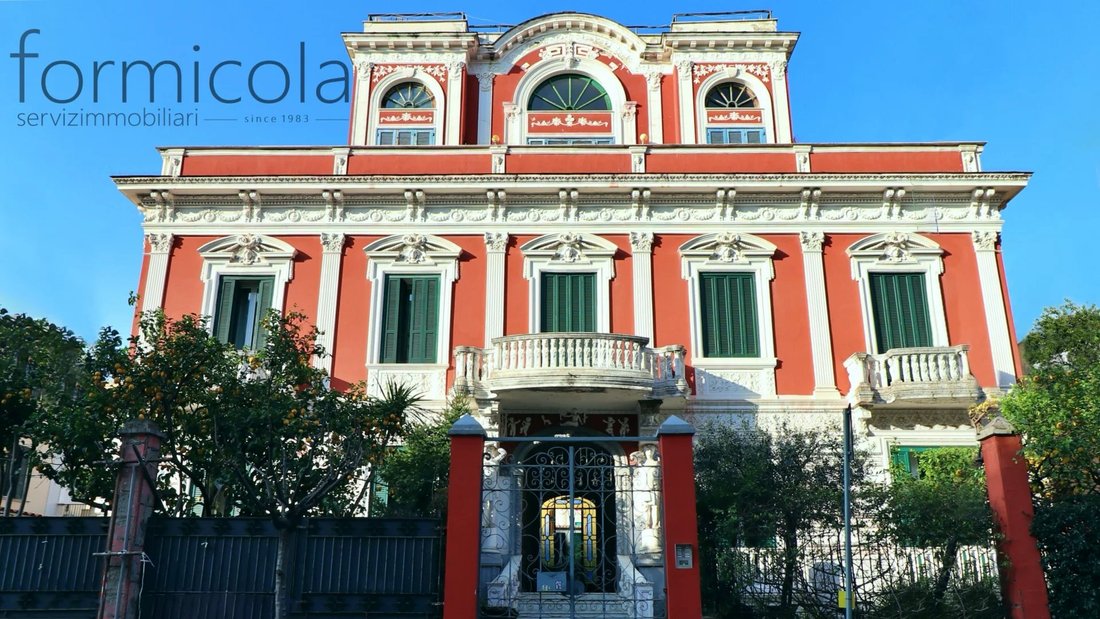 Apartment in Center, Portici, Campania 1 - 15149349
