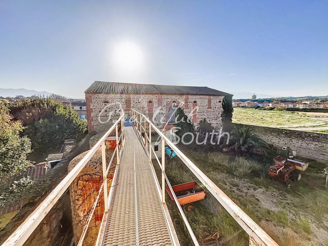 Estate in Bages, Occitania, France 1 - 15150129