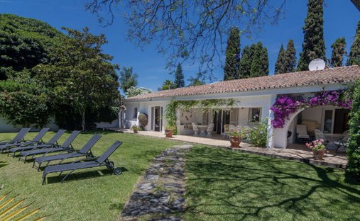 Bungalow in Marbella, Andalusia, Spain 1