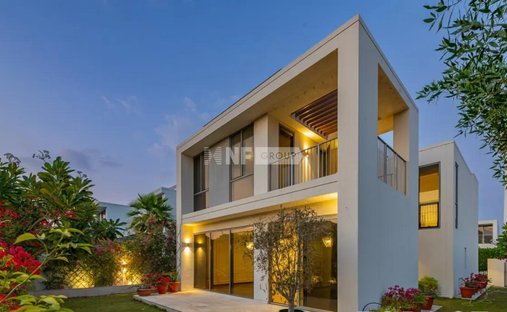 Villa in Hadaeq Sheikh Mohammed Bin Rashid, Dubai, United Arab Emirates 1