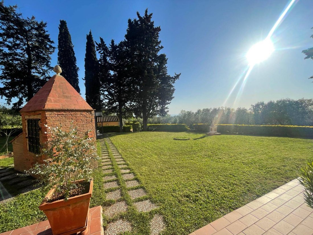 Estate in Montecatini Val di Cecina, Tuscany, Italy 4 - 15151816