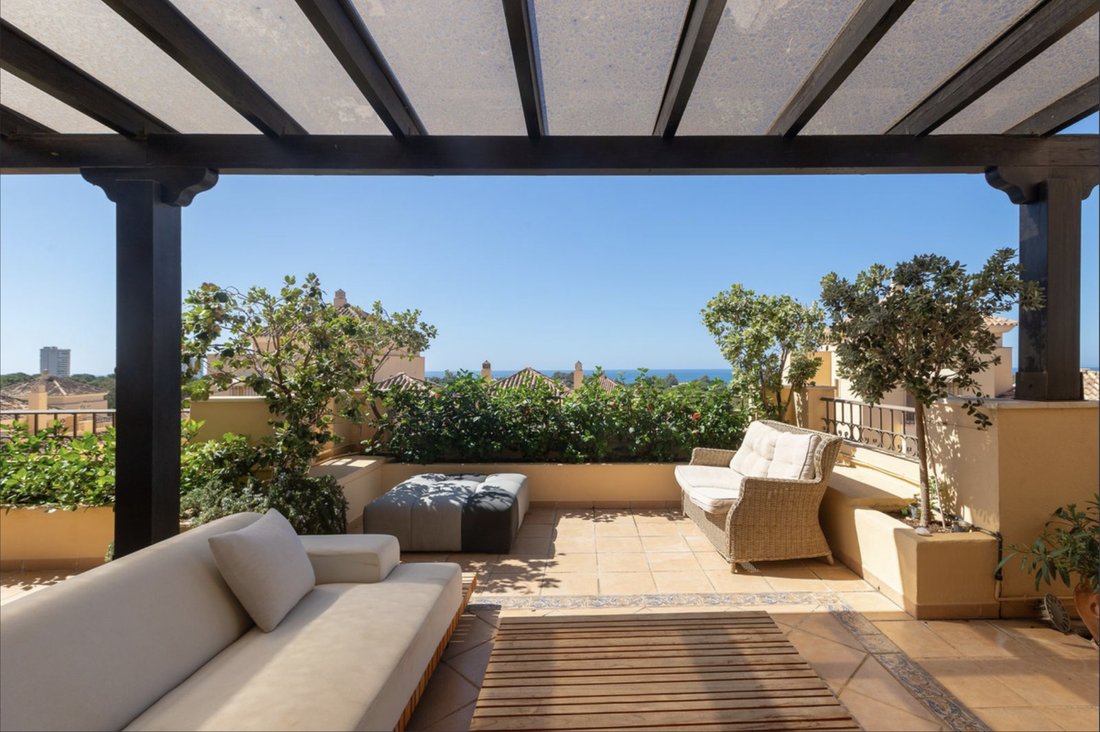 Penthouse in Elviria-Cabopino, Marbella, Spain 4 - 15151440
