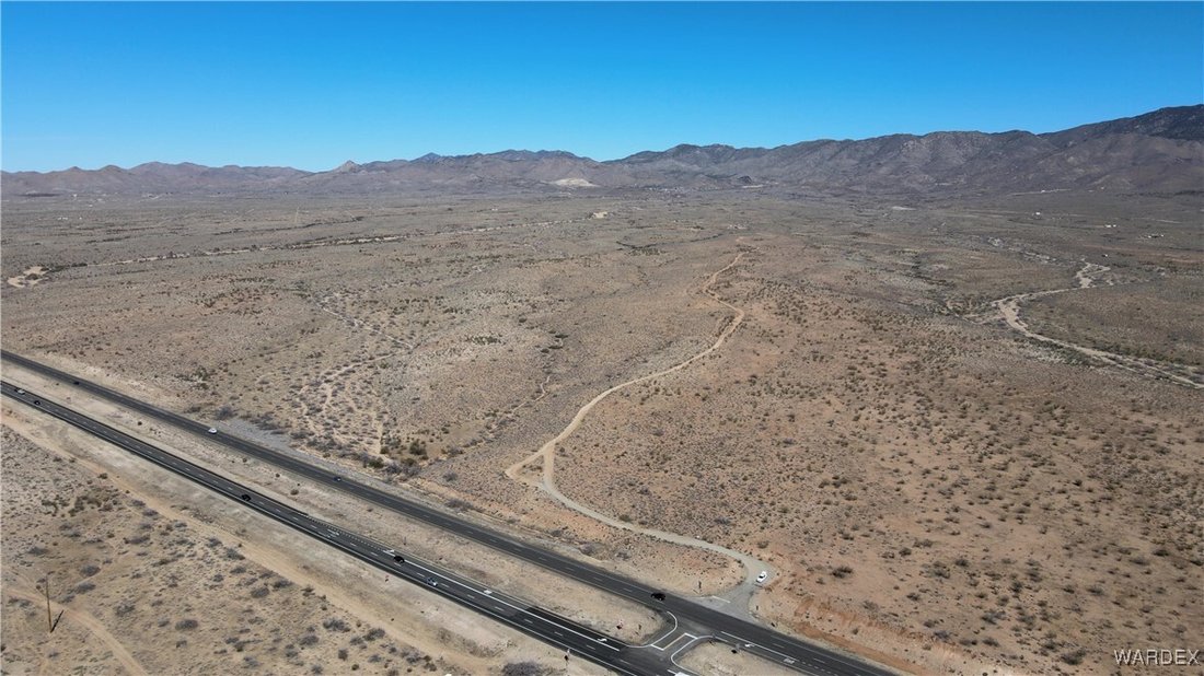 Farm Ranch in Golden Valley, Arizona, United States 2 - 15152303