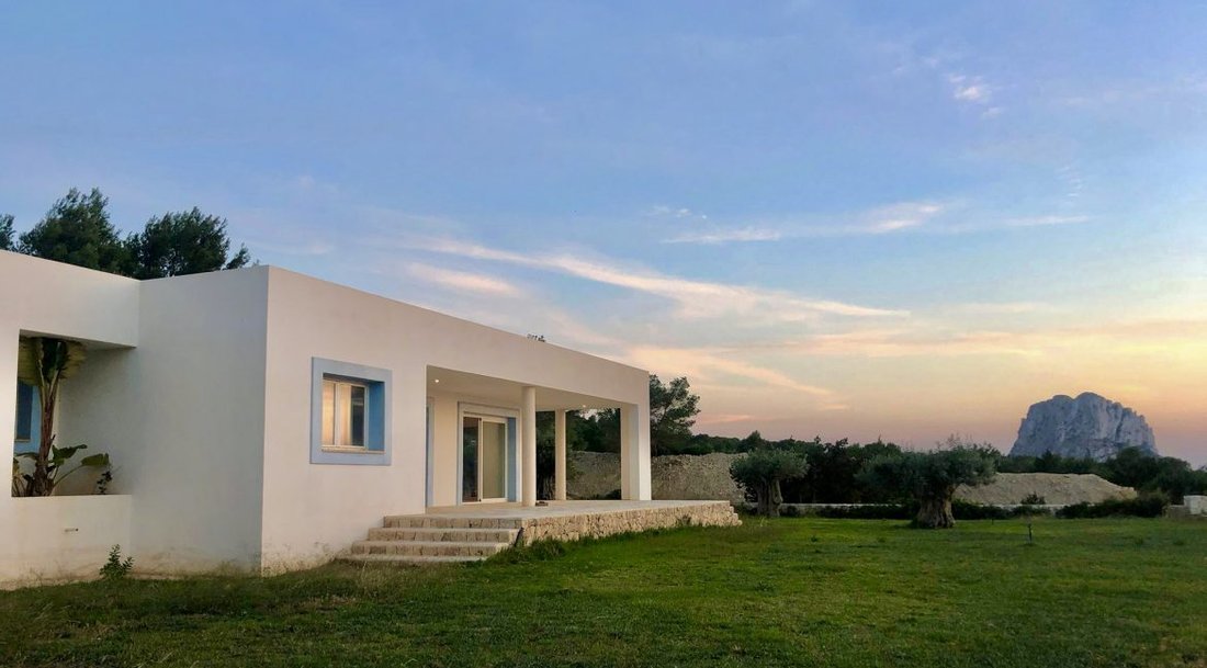 Villa in Es Cubells, Sant Josep de sa Talaia, Balearic Islands 2 - 15153418