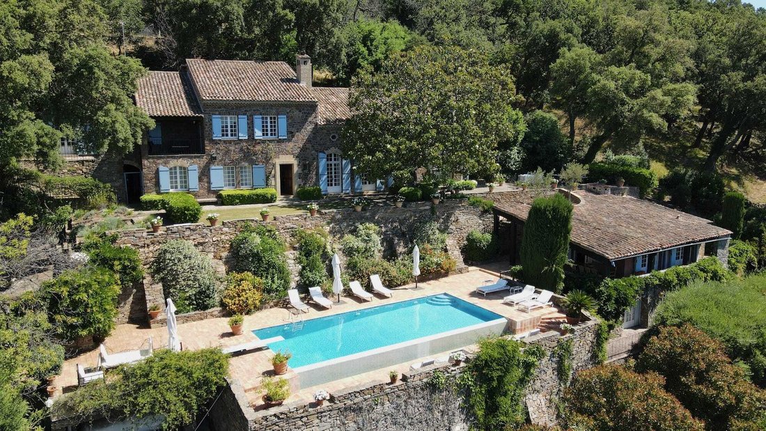 Estate in Zone Ouest Urbaine, Saint-Tropez, France 1 - 14395950