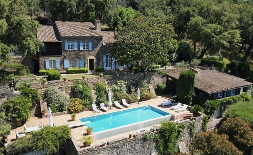 Estate in Zone Ouest Urbaine, Saint-Tropez, France 1