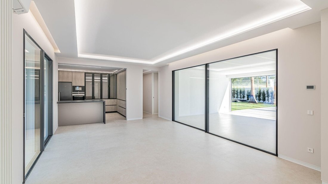 Villa in Marbella, Andalusien, Spanien 3 - 15158307