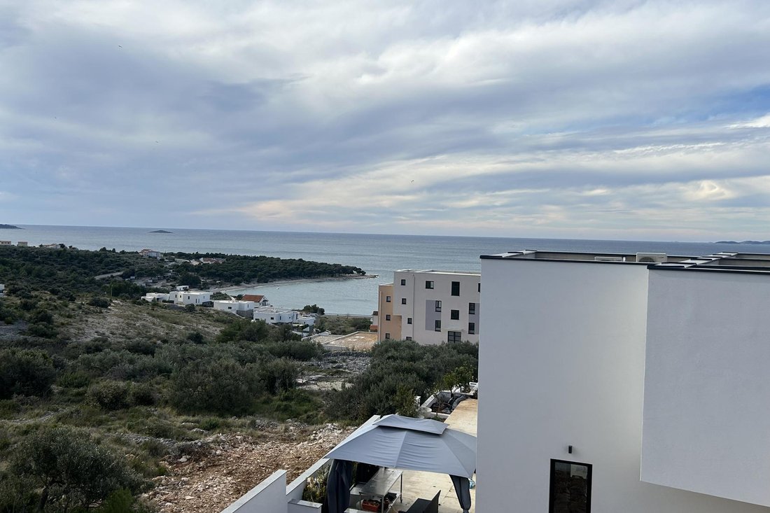 Villa in Primosten Burnji, Sibenik-Knin County, Croatia 2 - 15156593