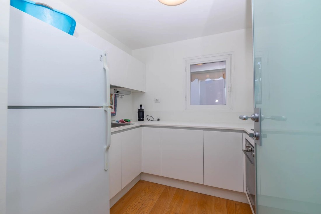 Apartment in Roquebrune-Cap-Martin, Provence-Alpes-Côte d'Azur, France 4 - 15157891