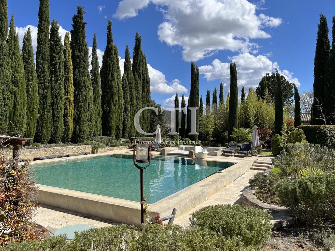 Estate in Est Nord, Vaison-la-Romaine, France 2 - 12733560