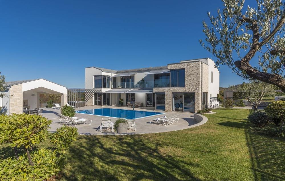 Villa in Opcina Motovun, Istria County, Croatia 2 - 13882454