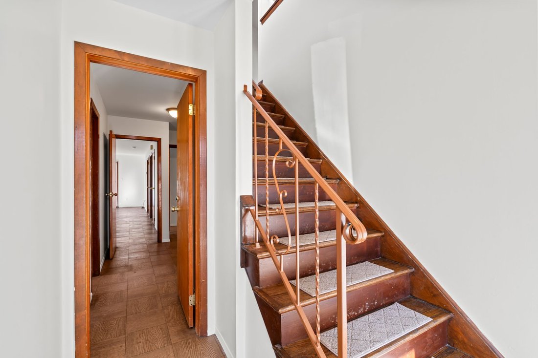 House in Bayville, New York, United States 3 - 15153568