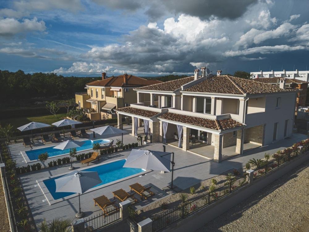 Villa in Umag, Istria County, Croatia 3 - 13882505
